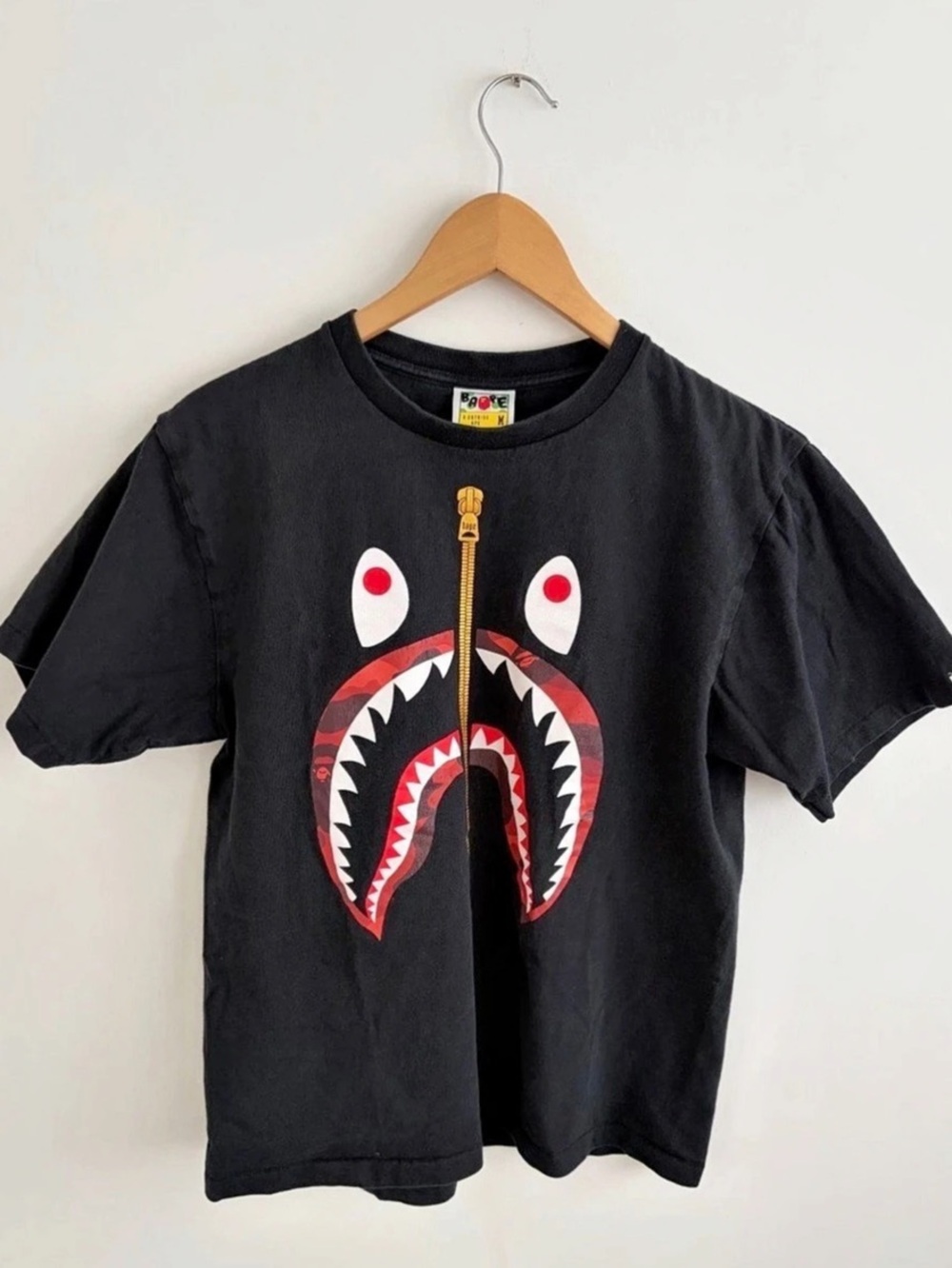 A Bathing Ape BAPE Shark Camo T-Shirt Size M